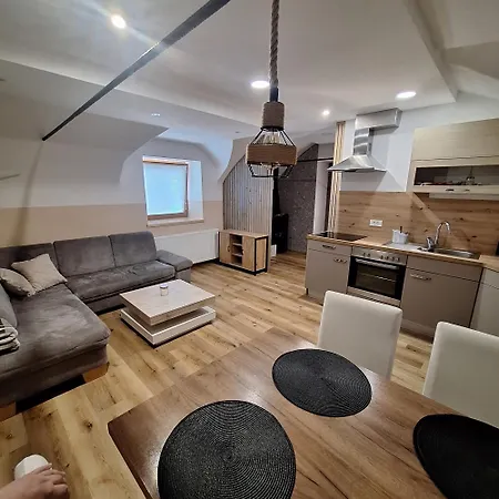 Apartma Cozynest